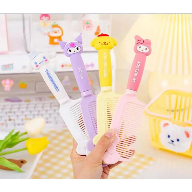 Новинка Sanrio парикмахерская расческа Корейский мультфильм Милая расческа HelloKitty кавайная девушка ручка домашняя расческа антистатический подарок для лучшего друга
Новинка Sanrio парикмахерская расческа Корейский мультфильм Милая расческа HelloKitty кавайная девушка ручка домашняя расческа антистатический подарок для лучшего друга