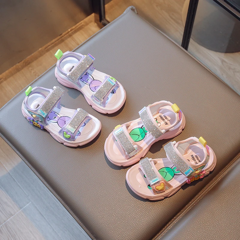 Сандалии Детские с блестящими стразами, повседневная универсальная нескользящая обувь для маленьких принцесс, модные босоножки, 2023
Сандалии Детские с блестящими стразами, повседневная универсальная нескользящая обувь для маленьких принцесс, модные босоножки, 2023
