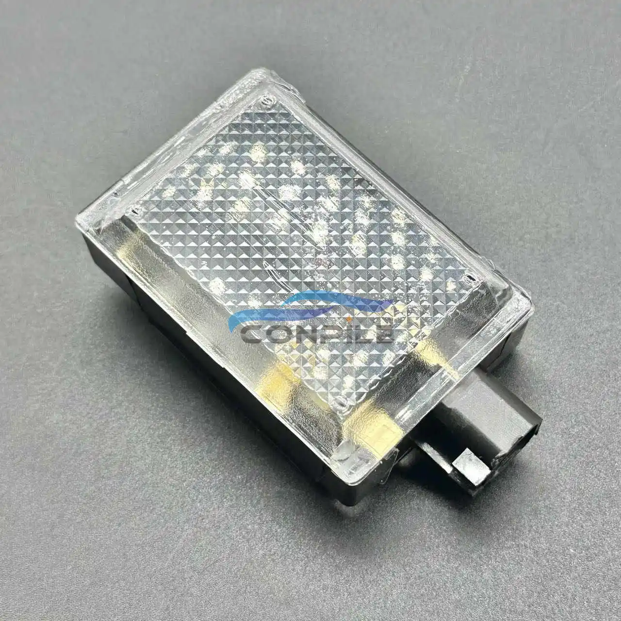 56021441 68395126AA лампа освещения кабина для 1998-19 Jeep Grand Cherokee Dodge RAM
56021441 68395126AA лампа освещения кабина для 1998-19 Jeep Grand Cherokee Dodge RAM