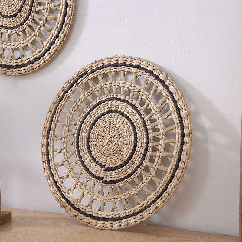Handwoven Cattail Wall Decor & Dining Set 2 Sa520163e33ce4e3d9acf20a8a18dd8f97