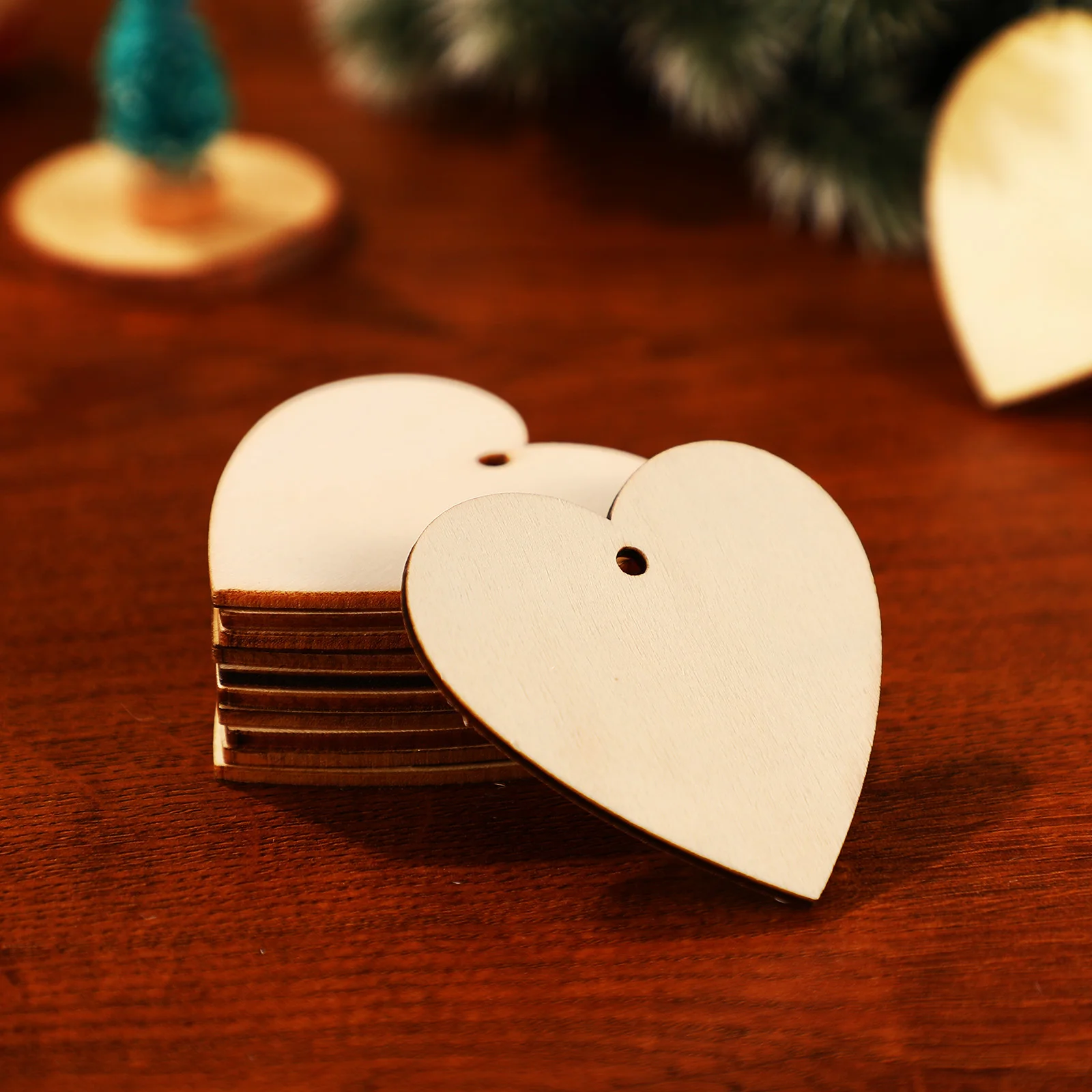 Unfinished Wood Pieces Wooden Hearts Paintable Cutouts Unfinished Crafts Hanging Pendants with Ropes DIY Supplies
Unfinished Wood Pieces Wooden Hearts Paintable Cutouts Unfinished Crafts Hanging Pendants with Ropes DIY Supplies