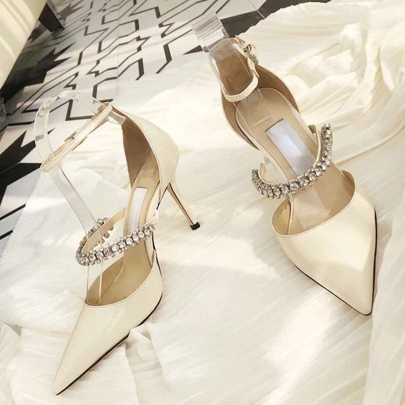 Women's Pointed Toe Patent Leather Buckle High Heels Crystal Hollow Shoe Stiletto Sandals 
Women's Pointed Toe Patent Leather Buckle High Heels Crystal Hollow Shoe Stiletto Sandals