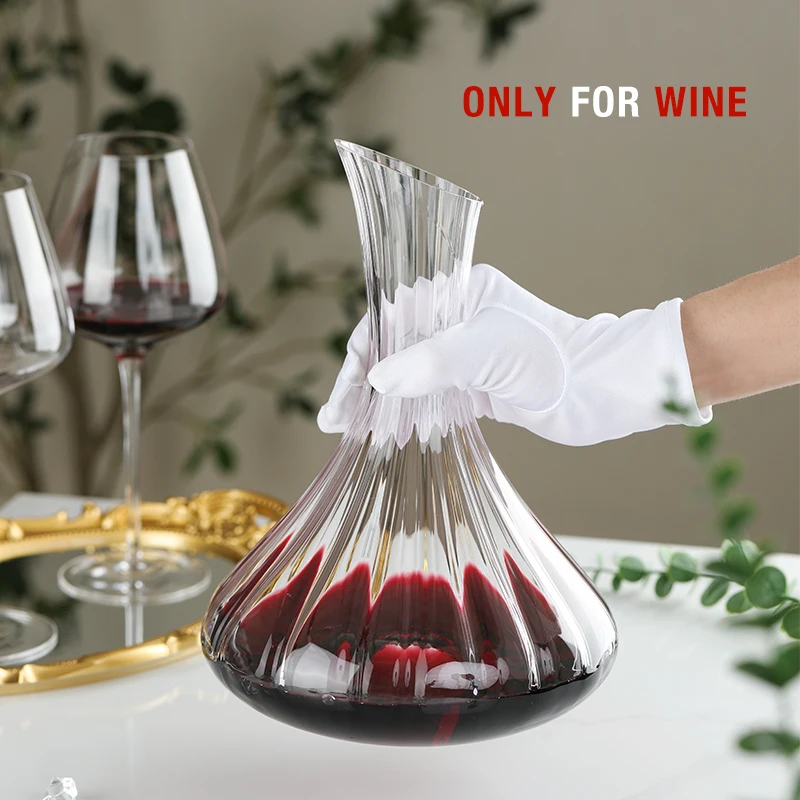 

Stripe Bevel Mouth Decanter Crystal Wine Aerator Hand Blown Lead-free Crystal Glass Unique Design Wine Gift Accessories