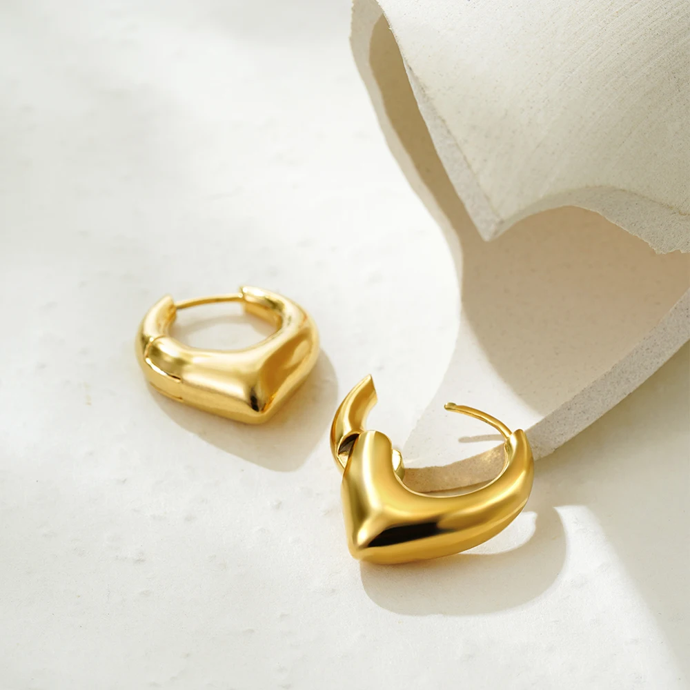 Smooth Gold Plated Love Heart Round Chunky Hoop Earrings for Women Glossy Circle Ear Buckle Huggies Vintage Jewelry Gift 17 Sa52d2448012a4163a1be5fe09fd7286ev
