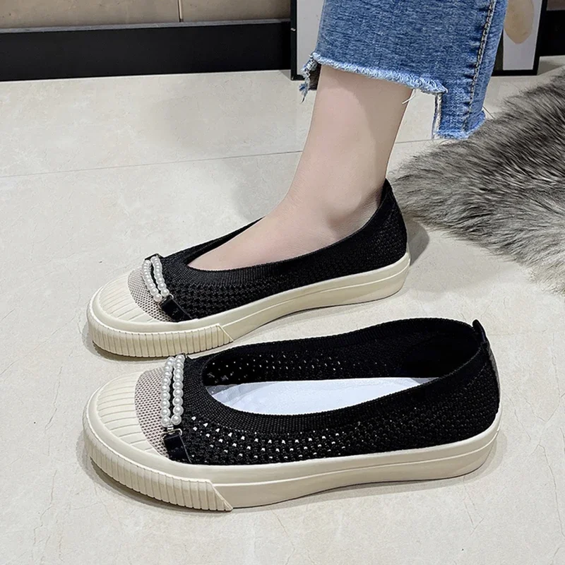 Вязаные сетчатые туфли на плоской подошве с бусинами, женские весенние повседневные прогулочные туфли 2024, модные плетеные низкие сандалии, новые женские туфли
Вязаные сетчатые туфли на плоской подошве с бусинами, женские весенние повседневные прогулочные туфли 2024, модные плетеные низкие сандалии, новые женские туфли