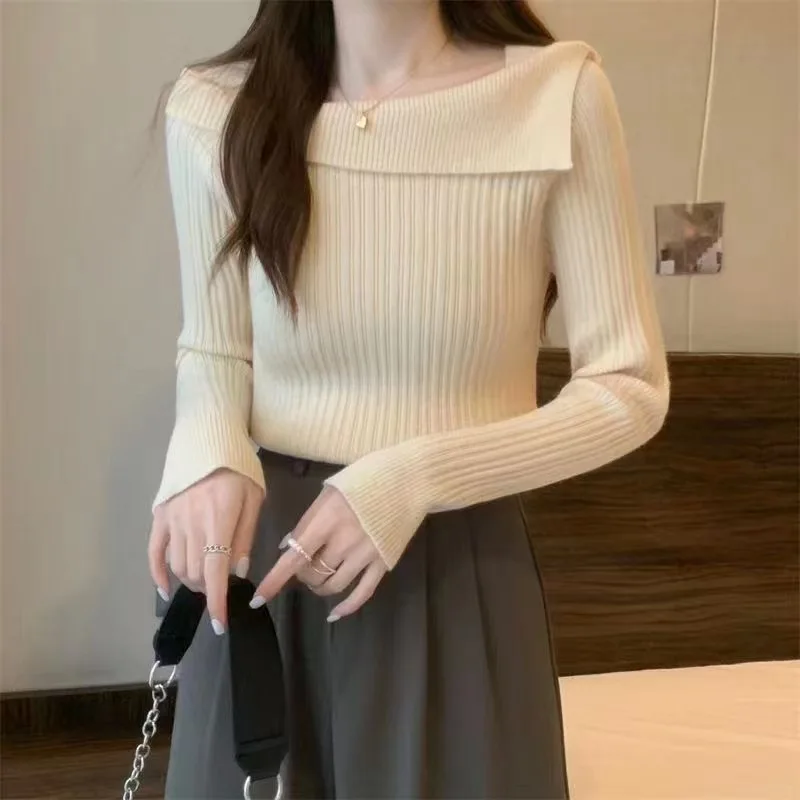 Sexy Off-the-shoulder Knitted Sweater Women One-shoulder Knitted Pullover Long Sleeve Shirt Korean Fashion Chic Sweater Top New
Sexy Off-the-shoulder Knitted Sweater Women One-shoulder Knitted Pullover Long Sleeve Shirt Korean Fashion Chic Sweater Top New
