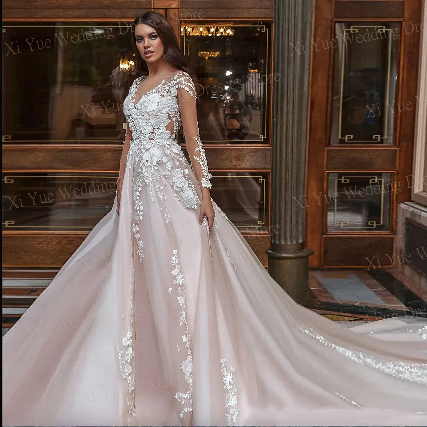 

Vintage Charming V-Neck Wedding Dresses Exquisite A-Line Tulle Appliques Lace Illusion Bride Gowns Long Sleeves For Women 2024