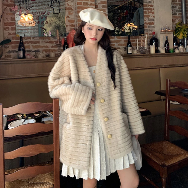 

Winter Women Mid-Length Imitated Mink Wool Coat Female V-neck Environmental Protection Faux Fur Outwear Casual Fashion Outcoat