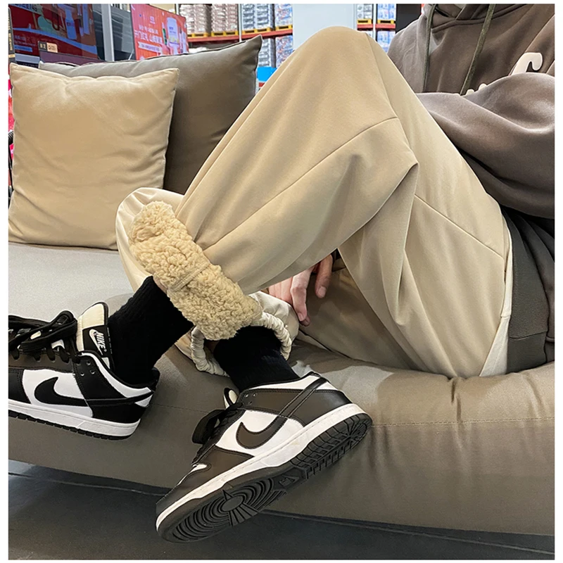 Winter New Sherpa Sweatpants Men's Casual Pants Thickened Oversized Fashion Warm Joggers Trousers For Male Harajuku Pants
Winter New Sherpa Sweatpants Men's Casual Pants Thickened Oversized Fashion Warm Joggers Trousers For Male Harajuku Pants