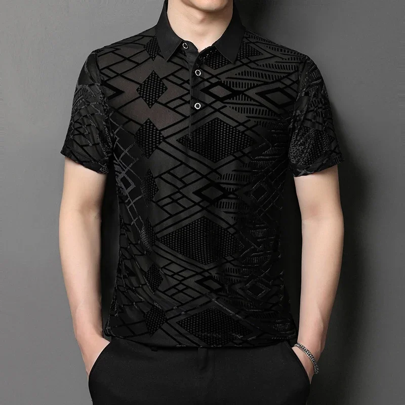 Golden velvet hollow out short sleeve men's T-shirt casual fashion polo shirt cool breathable Lapel men's shirt 
Golden velvet hollow out short sleeve men's T-shirt casual fashion polo shirt cool breathable Lapel men's shirt