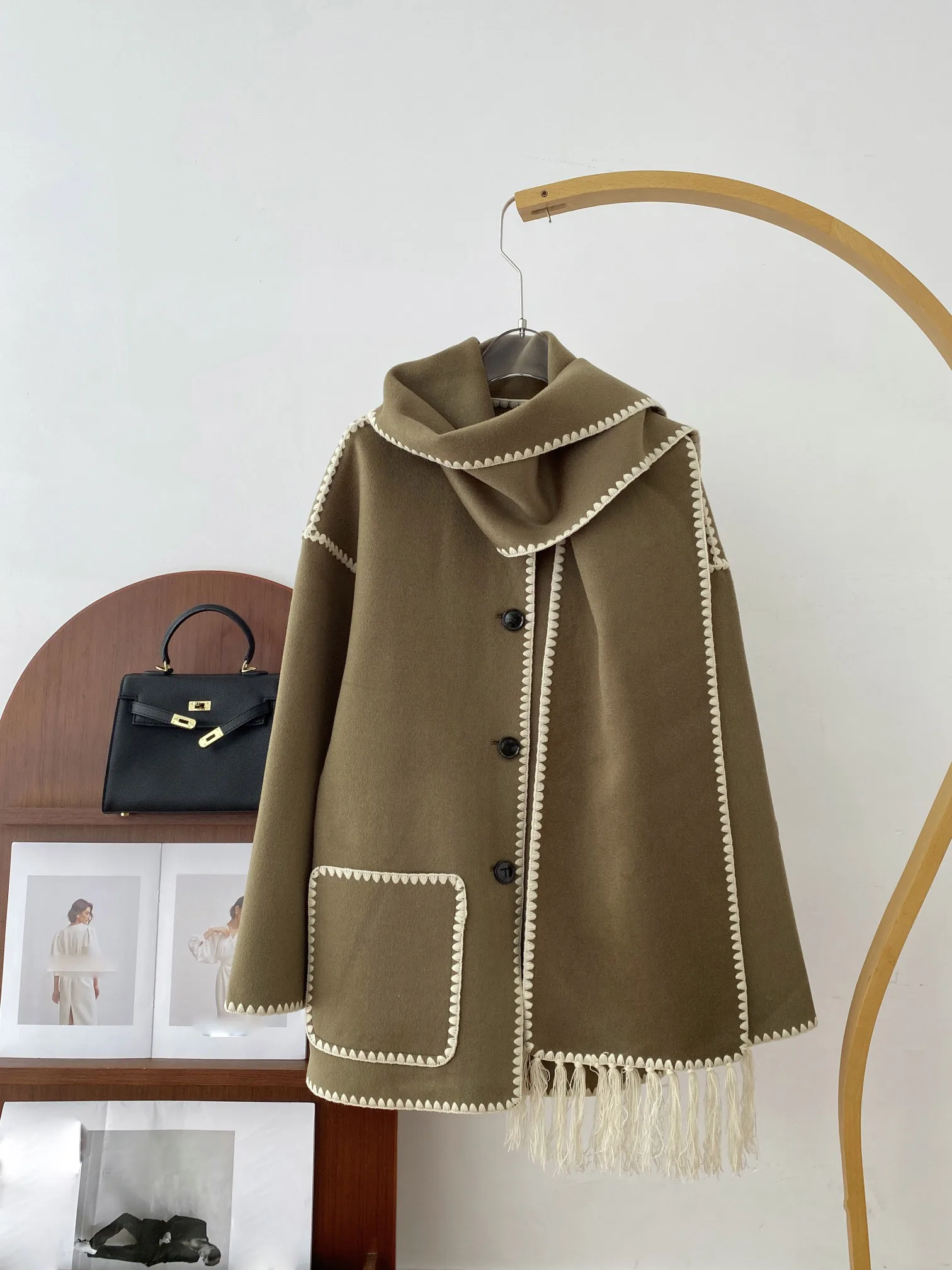 Women's Clothing High Quality 88% Wool Jacket Coat With Scarf for Lady Autumn Winter New 168
Women's Clothing High Quality 88% Wool Jacket Coat With Scarf for Lady Autumn Winter New 168