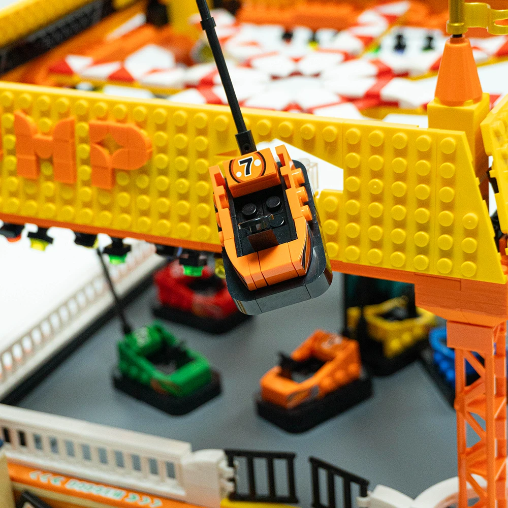 Creative Amusement Park: Bumper Car Building Blocks Set, Urban Street View Assembly, Building Blocks, Children's Toys 1099pcs Creative Amusement Park: Bumper Car Building Blocks Set, Urban Street View Assembly, Building Blocks, Children's Toys 1099pcs