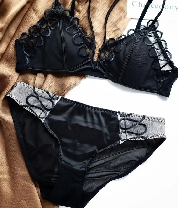 Triangle cup sexy lace underwear bra spaghetti straps thin without steel ring lingerie set hollow double rows bra girls
Triangle cup sexy lace underwear bra spaghetti straps thin without steel ring lingerie set hollow double rows bra girls