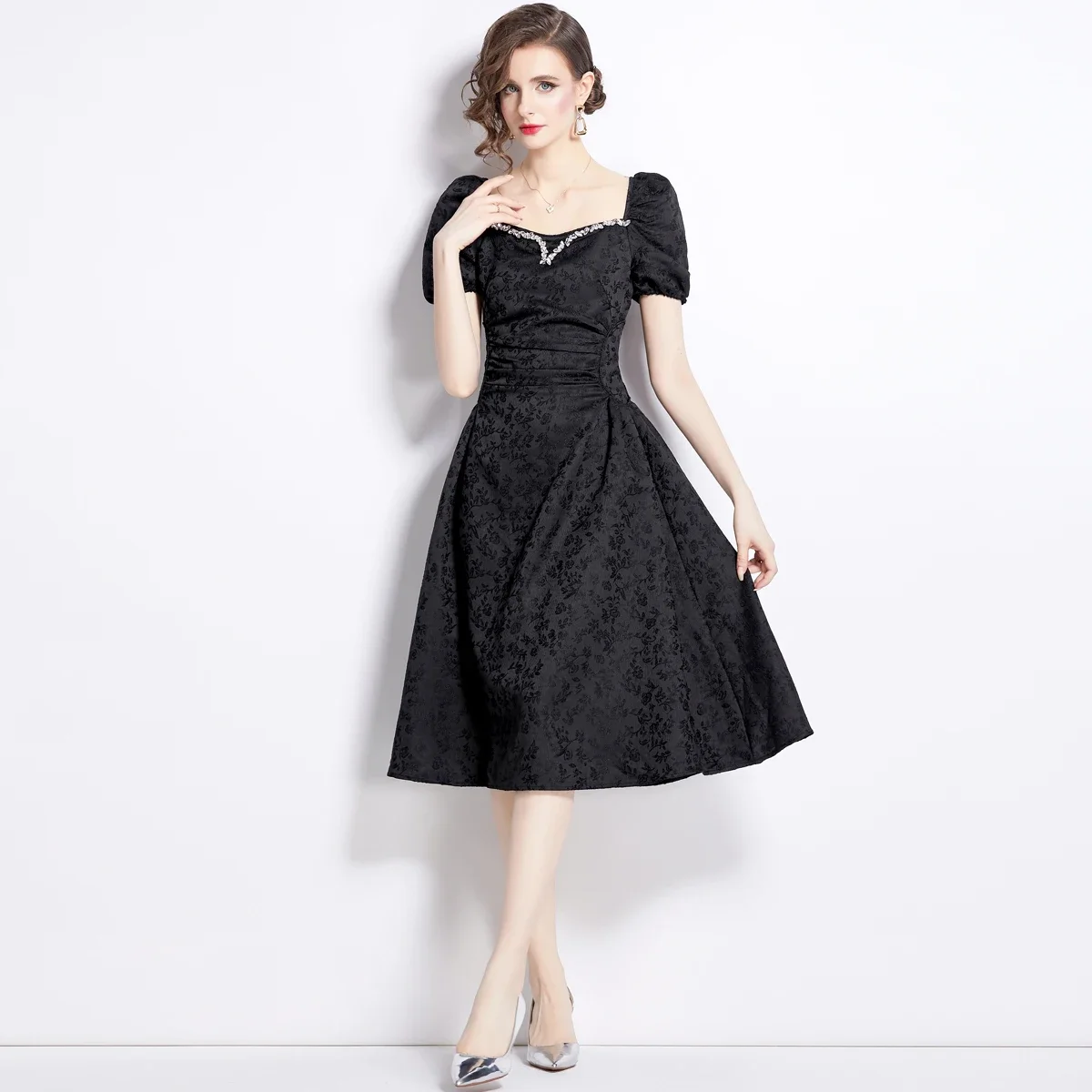 Women Party Black Dress Jacquard Hand Nail Drill White Puffed Sleeve Dress Square Collar Waist Mid-length Skirt
Women Party Black Dress Jacquard Hand Nail Drill White Puffed Sleeve Dress Square Collar Waist Mid-length Skirt