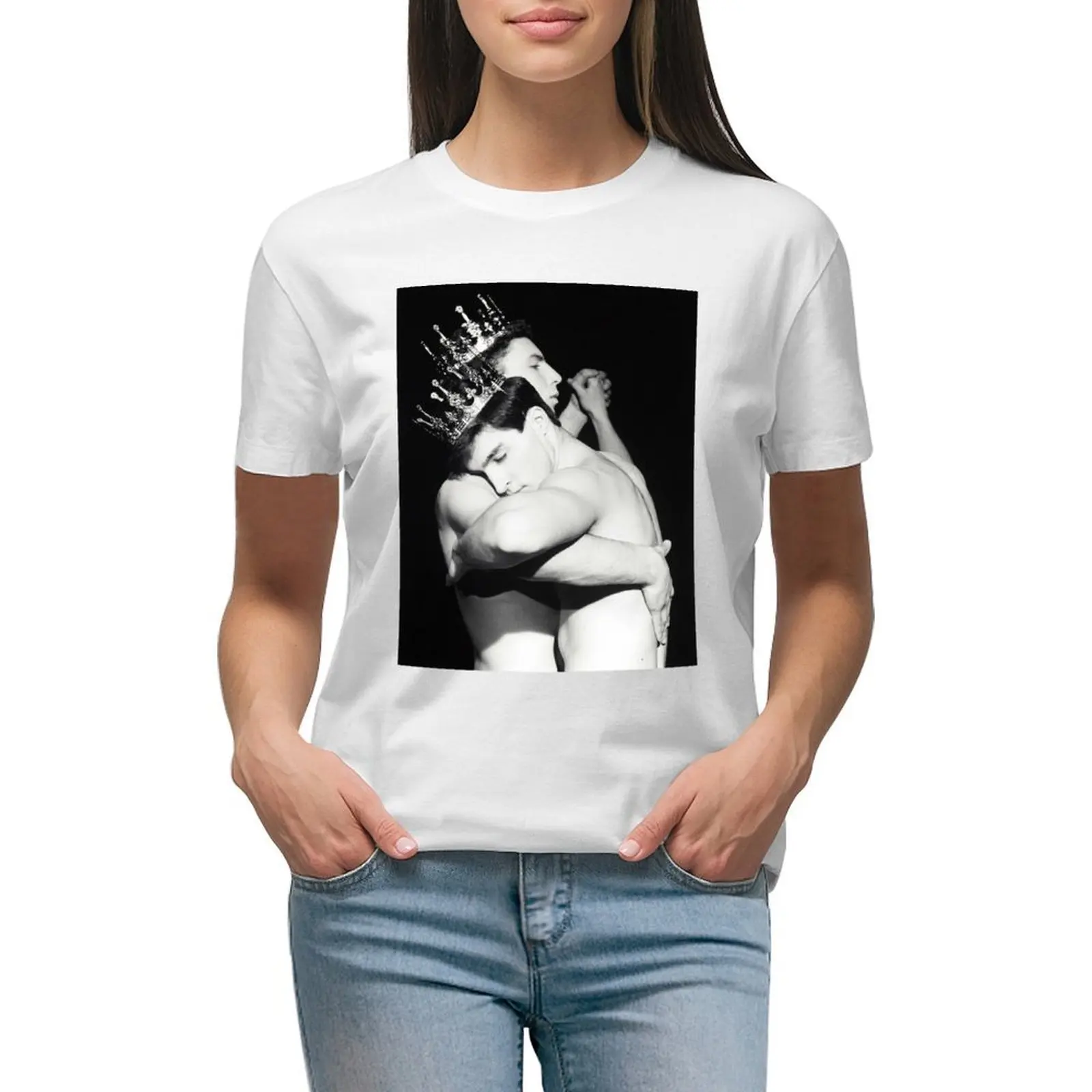 Two Men Dancing T-shirt Aesthetic clothing vintage clothes summer clothes t-shirts for Women loose fit
Two Men Dancing T-shirt Aesthetic clothing vintage clothes summer clothes t-shirts for Women loose fit