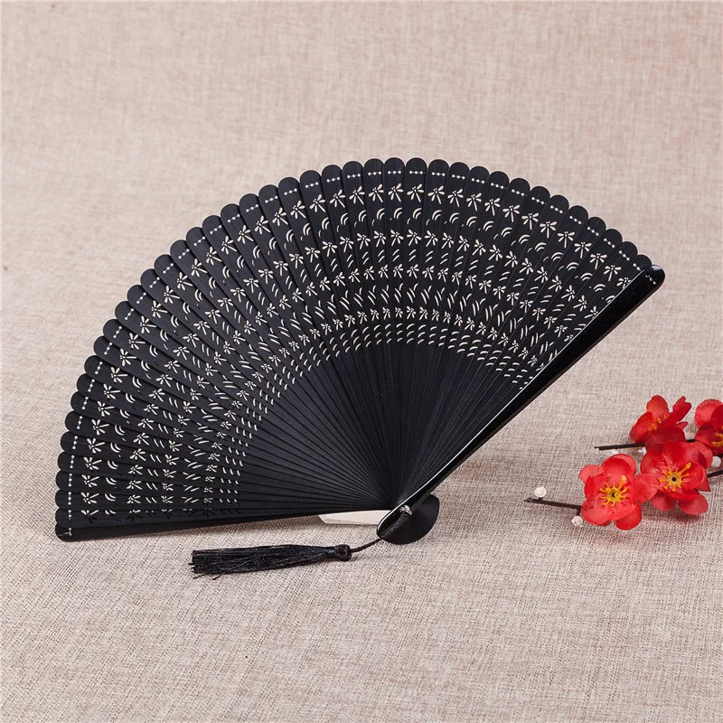 1 PC Solid Color Hollow Out Folding Fan Retro Chinese Bamboo Antique Folding Fan Art Party souvenir Home Decoration Crafts Gifts
1 PC Solid Color Hollow Out Folding Fan Retro Chinese Bamboo Antique Folding Fan Art Party souvenir Home Decoration Crafts Gifts