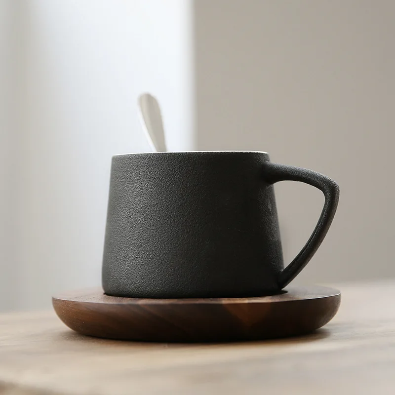 Современная Минималистичная кружка для завтрака, кофе, семейный подарок, чашка для воды, керамическая чашка
Современная Минималистичная кружка для завтрака, кофе, семейный подарок, чашка для воды, керамическая чашка