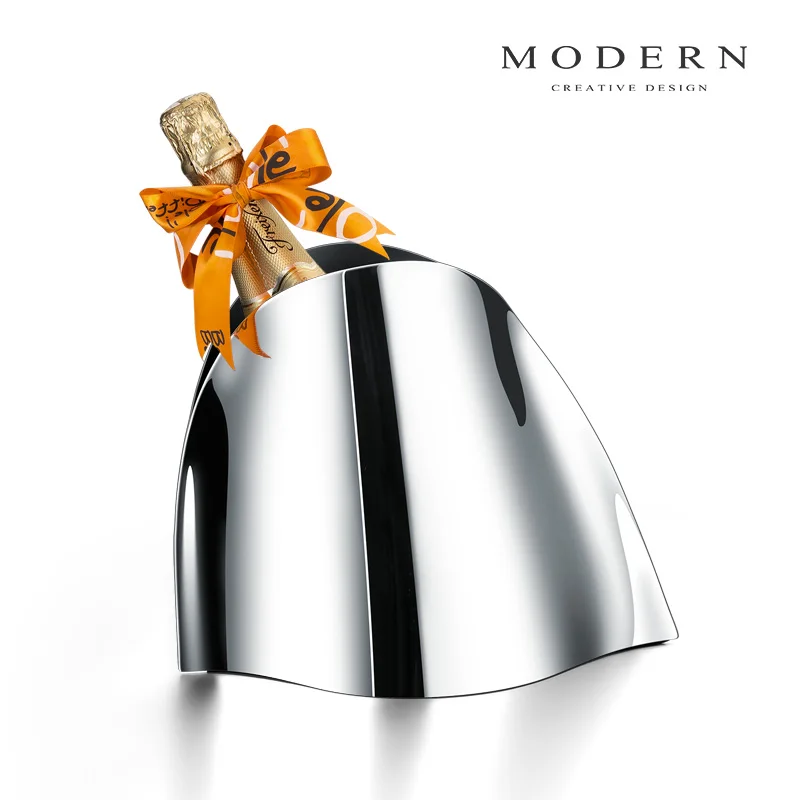 Luxury Mirror Polish Champagne Ice Bucket 304 Stainless Steel Home Wine Ice Barrel Container For Hotel/Office/Villa Decoration
Luxury Mirror Polish Champagne Ice Bucket 304 Stainless Steel Home Wine Ice Barrel Container For Hotel/Office/Villa Decoration