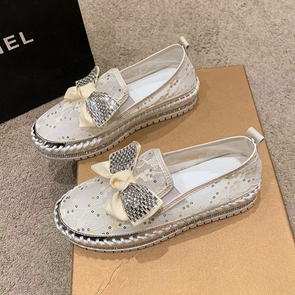 Новые однослойные сетчатые туфли с искусственным бантом, износостойкие кроссовки с мягкой подошвой, повседневные туфли в рыбацком стиле 
Новые однослойные сетчатые туфли с искусственным бантом, износостойкие кроссовки с мягкой подошвой, повседневные туфли в рыбацком стиле