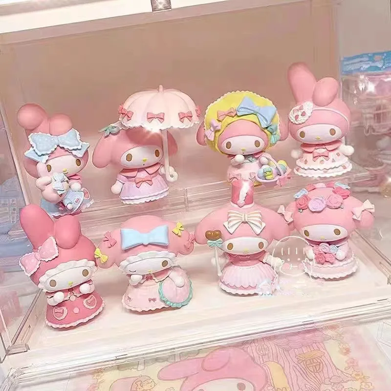 

Sanrio Мультяшные Куклы Аниме фигурки Hello Kitty Kuromi Cinnamoroll настольные Киберспорт украшения для комнаты модели куклы игрушки детские подарки