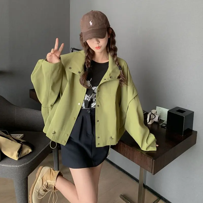 2024 New Korean Casual Jacket Women Short Baseball Coat Womens Green Clothes Y2K Autumn Bomber Jacket Women Fashion Elegant Top
2024 New Korean Casual Jacket Women Short Baseball Coat Womens Green Clothes Y2K Autumn Bomber Jacket Women Fashion Elegant Top