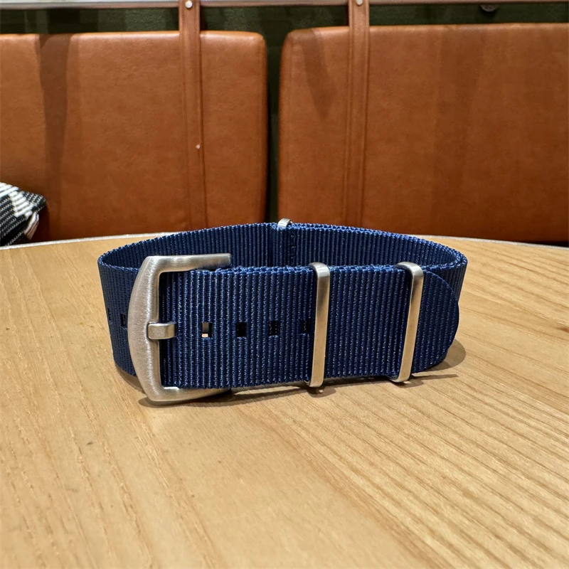 Navy Blue color Woven Nato Straps 24mm Fashion Nylon Watch Band for Seiko Omega watches
Navy Blue color Woven Nato Straps 24mm Fashion Nylon Watch Band for Seiko Omega watches