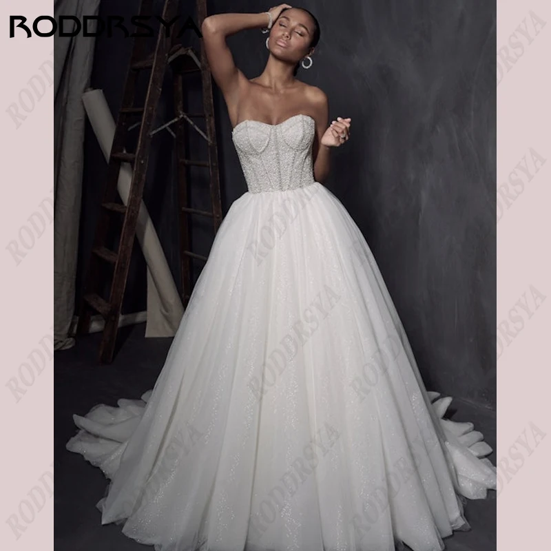 RODDRSYA Strapless A-line Wedding Dresses For Women Romantic Tulle Bridal Gowns Zipper Backless Sleeveless Vestidos De Novia
RODDRSYA Strapless A-line Wedding Dresses For Women Romantic Tulle Bridal Gowns Zipper Backless Sleeveless Vestidos De Novia