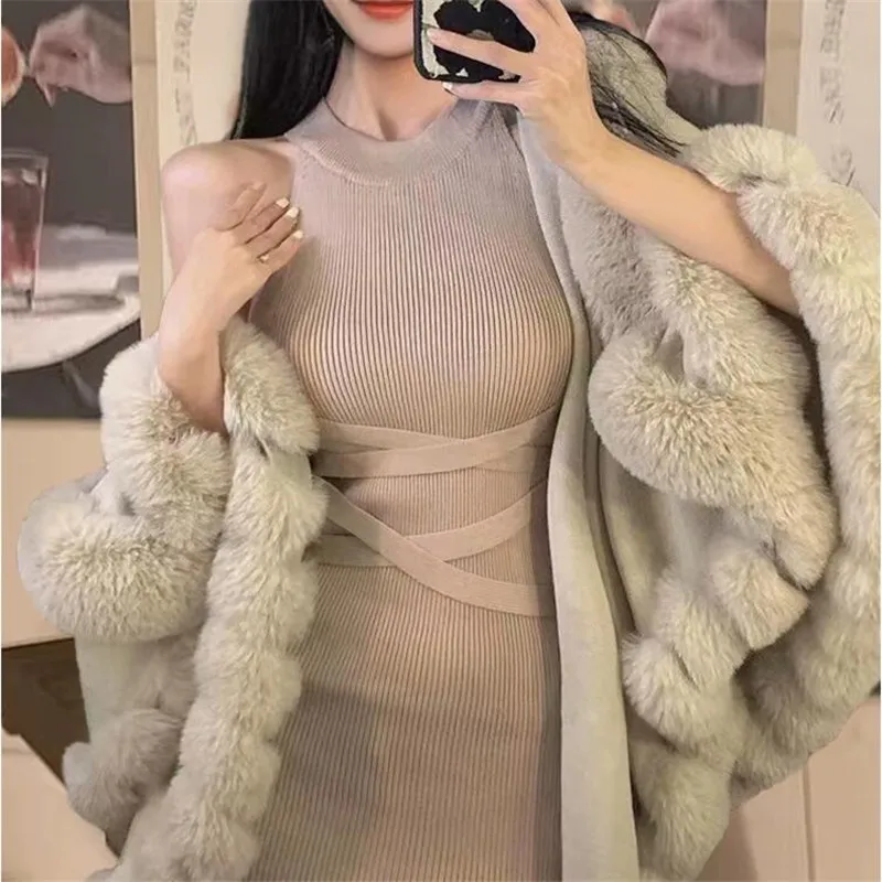 

Palace Princess Elegant Woolen Pink Apricot Shawl Batwing Sleeve Faux Fur Patchwock Coat Cloak Winter Fashion Warm Cape Ponchos