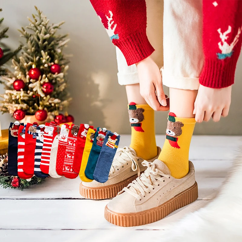 Winter Christmas Socks Women's Cartoon Socks Medium Tube Socks and Cotton Socks New Red Dog Socks Wholesale
Winter Christmas Socks Women's Cartoon Socks Medium Tube Socks and Cotton Socks New Red Dog Socks Wholesale