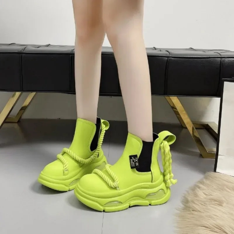 Женские ботинки без шнуровки, Модные Узкие современные ботильоны на платформе с круглым носком, 2023
Женские ботинки без шнуровки, Модные Узкие современные ботильоны на платформе с круглым носком, 2023