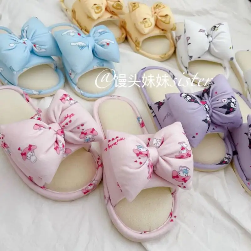 Sanrio Flip-Flops Kuromi Mymelody Cinnamonroll Purin Spring and Summer Girlish Heart Bow Cute Cartoon Open Toe Home Slippers
Sanrio Flip-Flops Kuromi Mymelody Cinnamonroll Purin Spring and Summer Girlish Heart Bow Cute Cartoon Open Toe Home Slippers