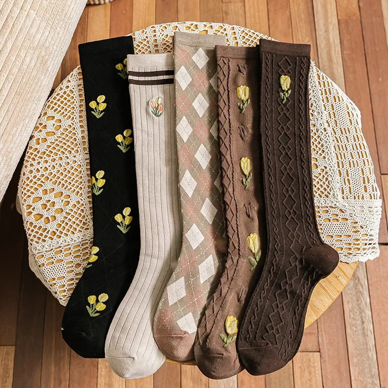 

Коричневые носки с цветочным узором для женщин, Осенние хлопковые чулки, винтажные Гольфы с кольцом, гольфы до колена, длинные носки