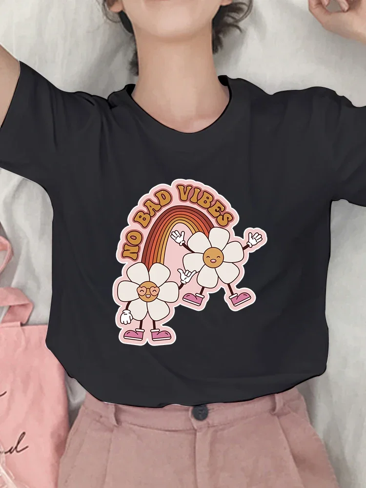 

Женская одежда с коротким рукавом, топы 2024, женская Пляжная футболка с мультяшным рисунком для счастливого отпуска, праздничная Летняя женская футболка с принтом, стильный топ, футболка с графическим рисунком