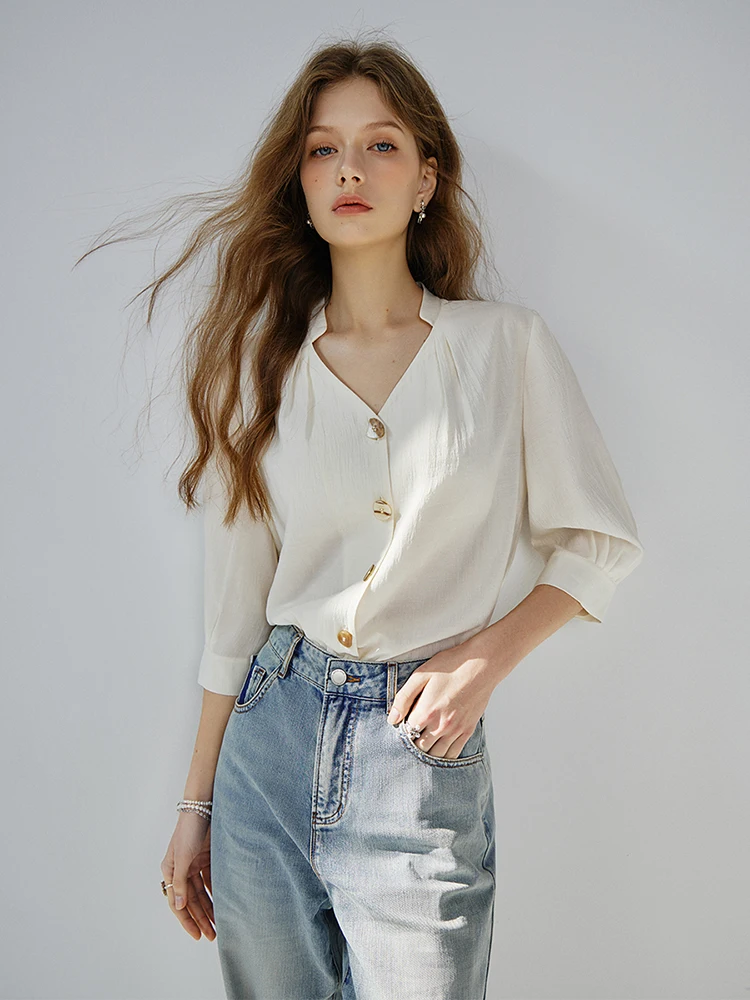 

FSLE French V-neck Loose Cozy Style Shirt for Women Spring and Summer Three-quarter Sleeve Loose Top Shirt Female 24FS12069