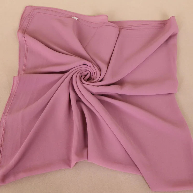 Square Hijab Chiffon Headscarves For Women Premium Headscarf Solid Color Muslim Fashion Islam Clothing Shawls Ladies 115*115cm
Square Hijab Chiffon Headscarves For Women Premium Headscarf Solid Color Muslim Fashion Islam Clothing Shawls Ladies 115*115cm