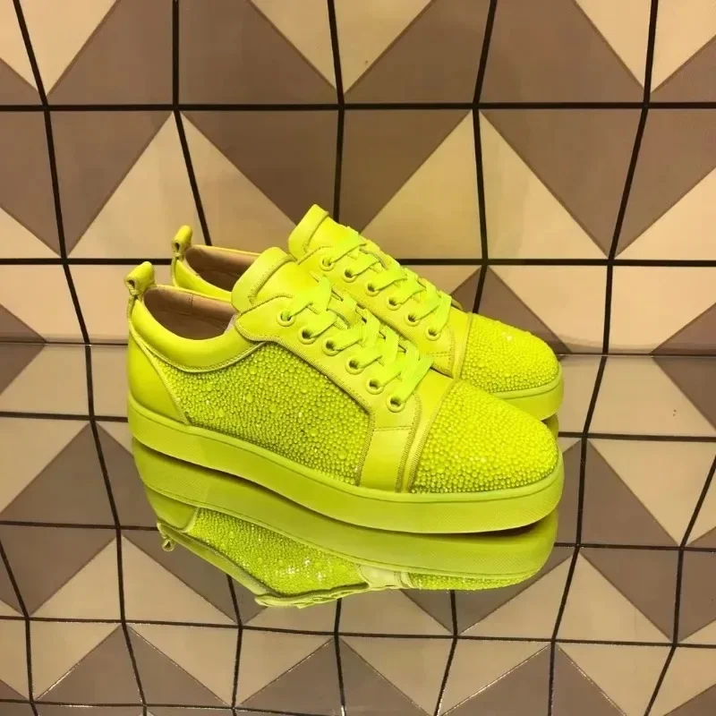 Fashion Luxury Low Cut Men Trainers Driving Spike Fluorescent Yellow Genuine Leather Wedding Rivets Crystal Flats Sneakers Shoes
Fashion Luxury Low Cut Men Trainers Driving Spike Fluorescent Yellow Genuine Leather Wedding Rivets Crystal Flats Sneakers Shoes