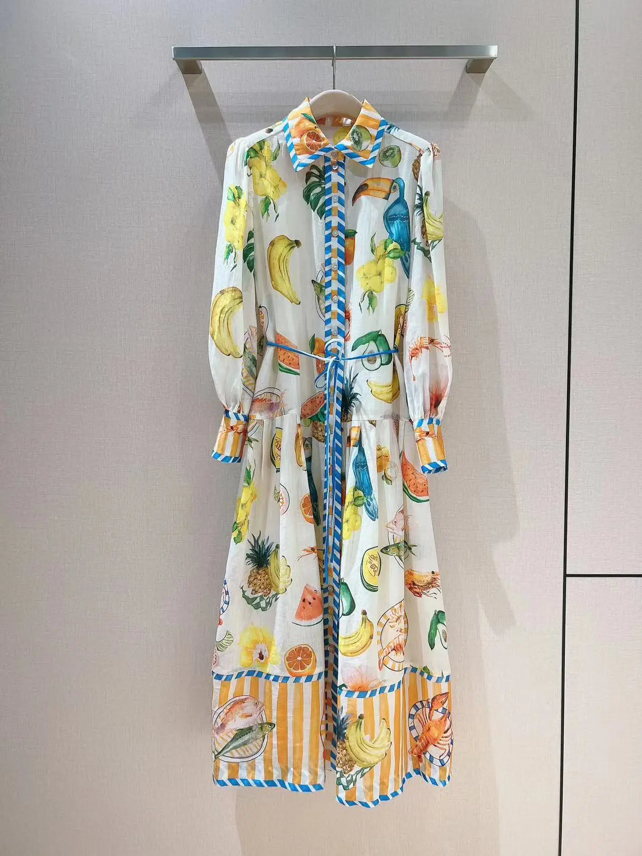 Fyion 2023 Runway Fashion Print Long Dress Women Spring Summer Long Sleeve Vintage Casual Holiday Vestidos
Fyion 2023 Runway Fashion Print Long Dress Women Spring Summer Long Sleeve Vintage Casual Holiday Vestidos