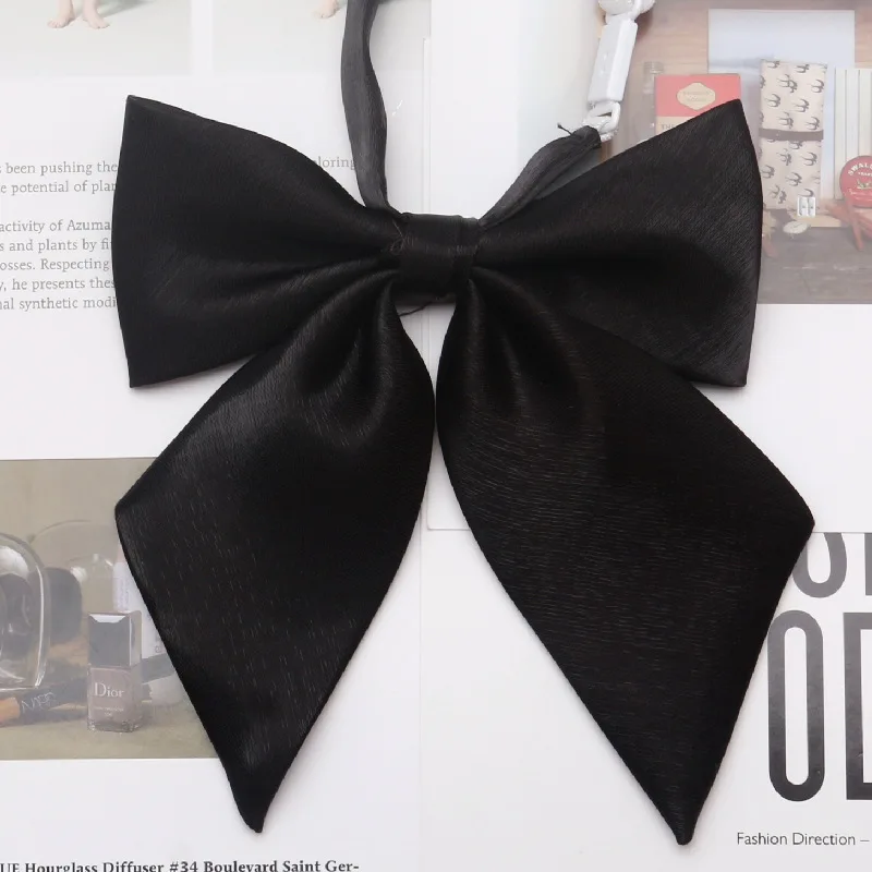 New Fashion Shiny Fabric Bow Tie for Women Solid College Style Bowknot Business Necktie Shirt Collar Jewelry Accessories
New Fashion Shiny Fabric Bow Tie for Women Solid College Style Bowknot Business Necktie Shirt Collar Jewelry Accessories