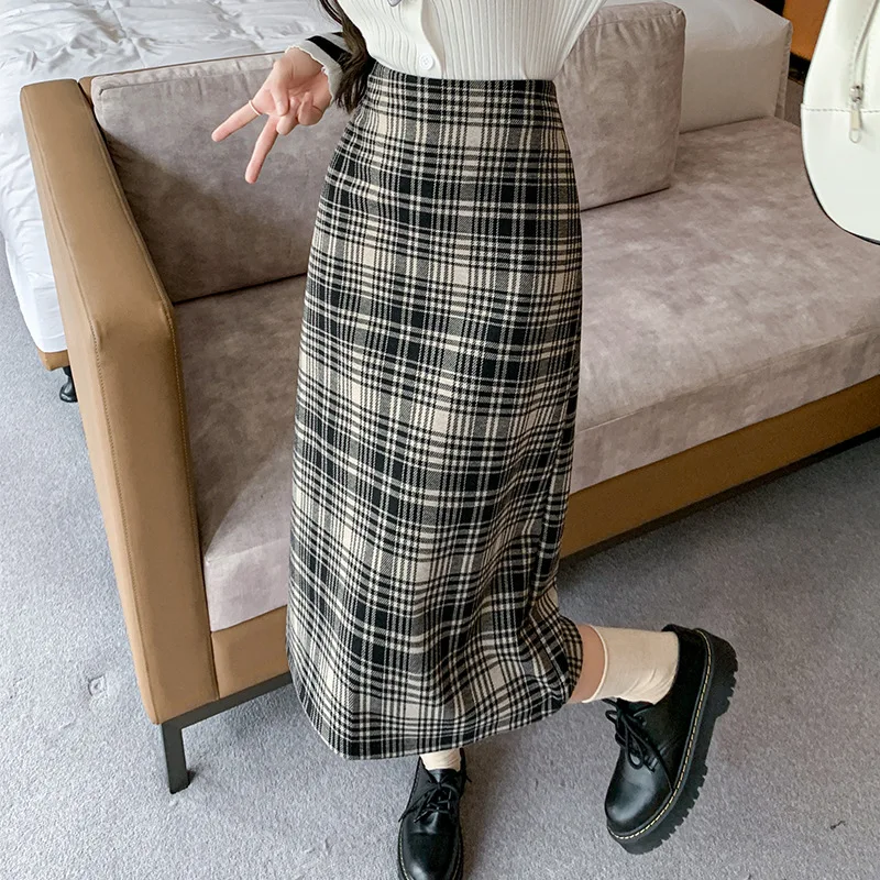 Женская шерстяная юбка в клетку, трапециевидная юбка средней длины с высокой талией, приталенная юбка, Осень-зима 2023
Женская шерстяная юбка в клетку, трапециевидная юбка средней длины с высокой талией, приталенная юбка, Осень-зима 2023