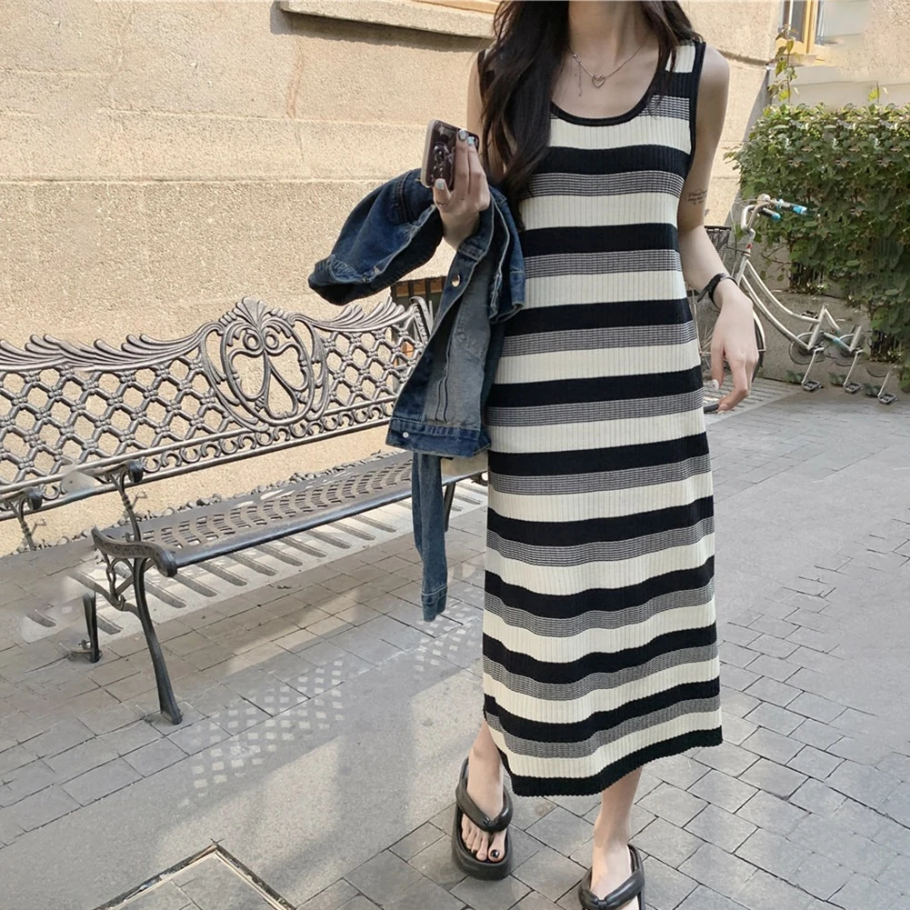 Women Elegant Striped Printing Sleeveless Party Dress Office Lady O Neck Shirt Dress Casual Female Loose Long Dress Vestidos
Women Elegant Striped Printing Sleeveless Party Dress Office Lady O Neck Shirt Dress Casual Female Loose Long Dress Vestidos