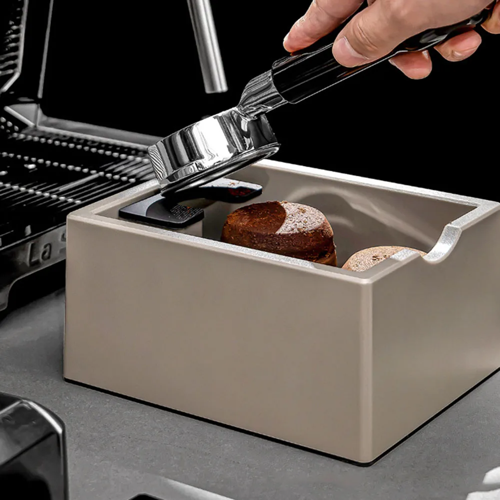 Молотый кофе, ударопрочная коробка, мундштук для эспрессо, съемный держатель для темпера, станция для кофе, инструменты для кофе, посуда для кофе 
Молотый кофе, ударопрочная коробка, мундштук для эспрессо, съемный держатель для темпера, станция для кофе, инструменты для кофе, посуда для кофе