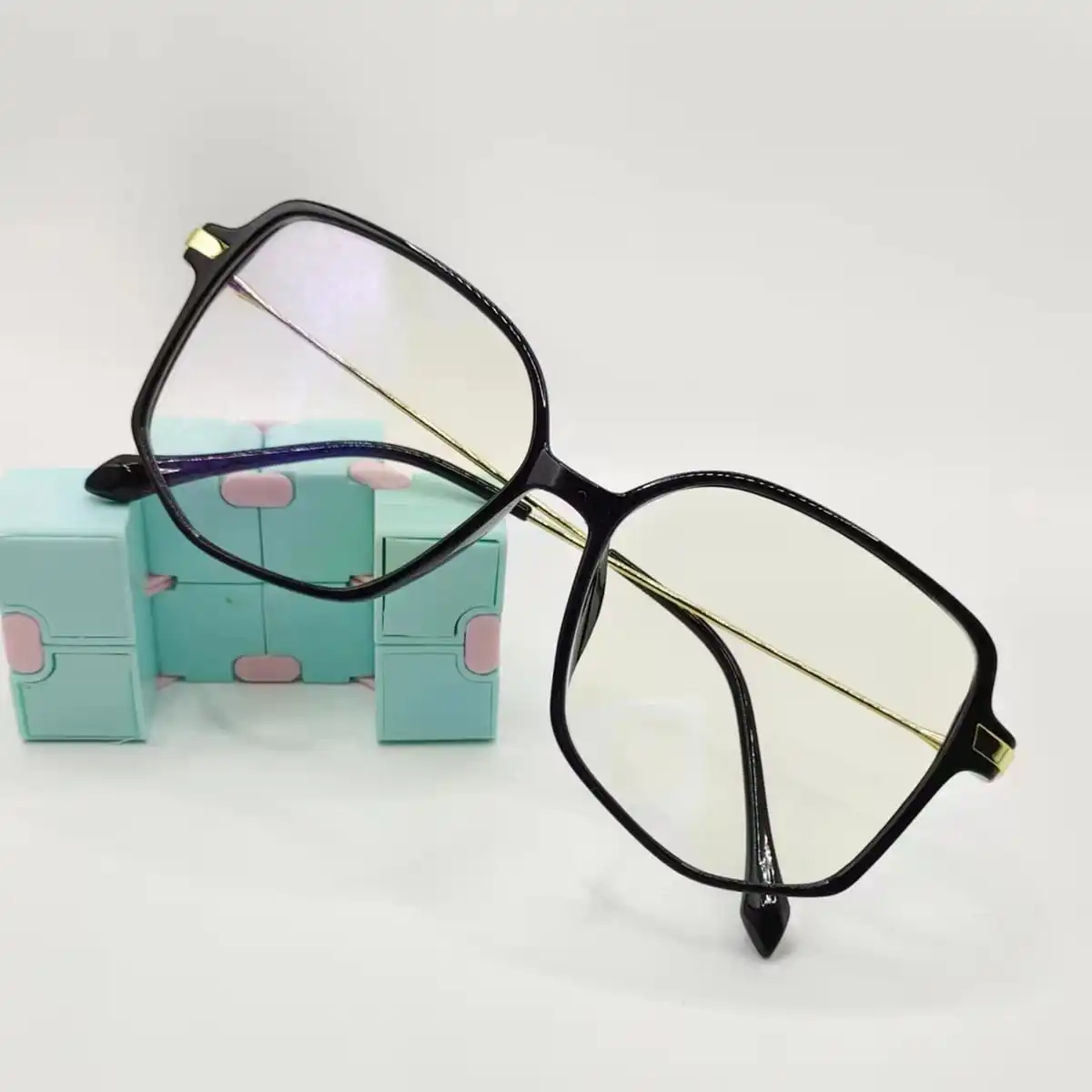 Blue Light Blocking Glasses Spectacles Anti Eyestrain Decorative Anti Blue Glasses Light Computer Radiation Protection Eyewear
Blue Light Blocking Glasses Spectacles Anti Eyestrain Decorative Anti Blue Glasses Light Computer Radiation Protection Eyewear