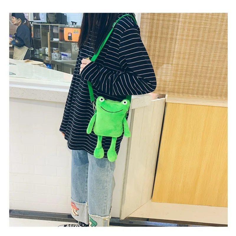 Stuffed Cute Green Frog Shoulder Bag Plush Doll Crossbody Bag Casual Women Messenger Bag Decoration Bag Phone Coin Purse
Stuffed Cute Green Frog Shoulder Bag Plush Doll Crossbody Bag Casual Women Messenger Bag Decoration Bag Phone Coin Purse