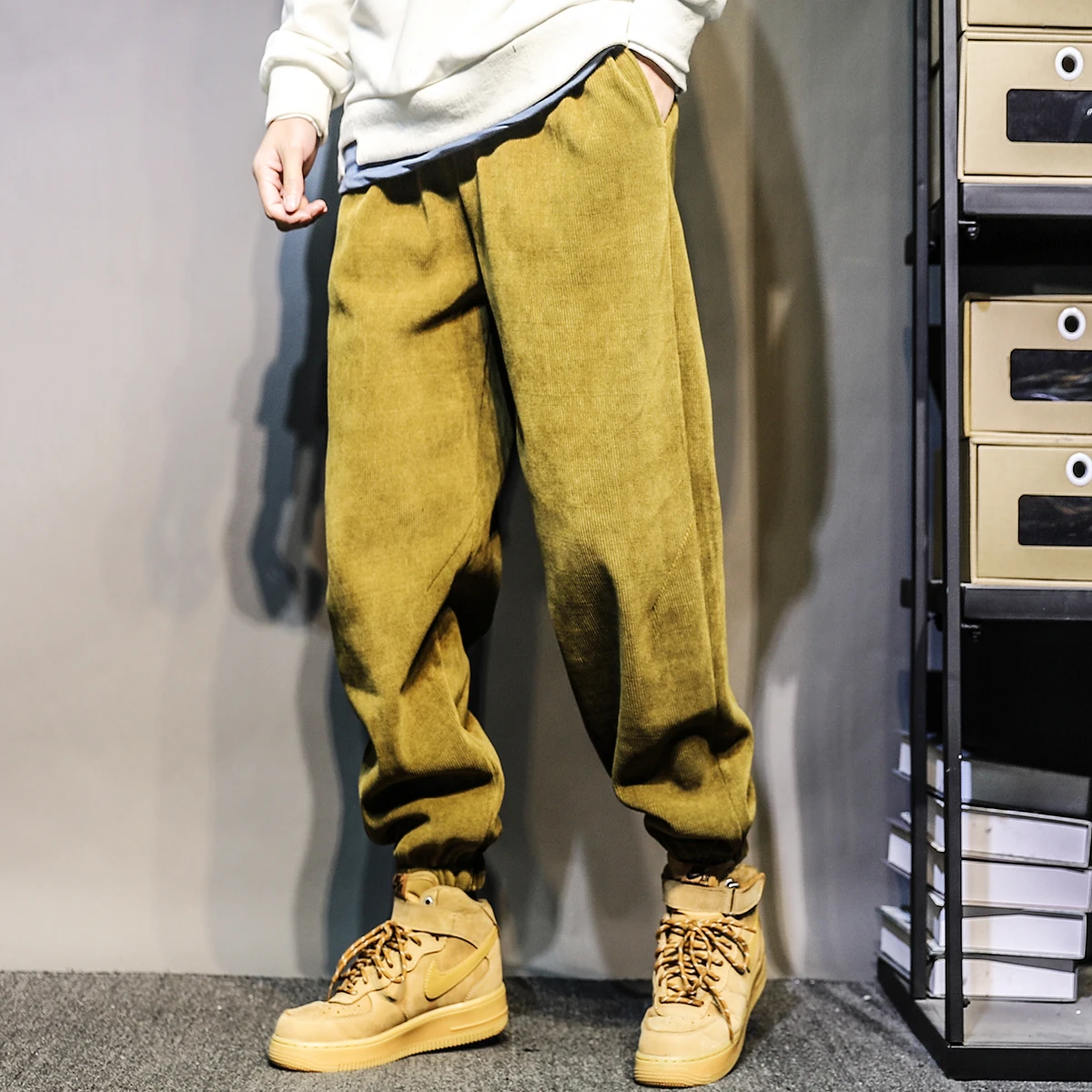 Hip Hop Joggers Cargo Pants Men Harem Pants 2022 Casual Solid Trousers Men's Sweatpants Streetwear Casual Men Long Pant T111
Hip Hop Joggers Cargo Pants Men Harem Pants 2022 Casual Solid Trousers Men's Sweatpants Streetwear Casual Men Long Pant T111
