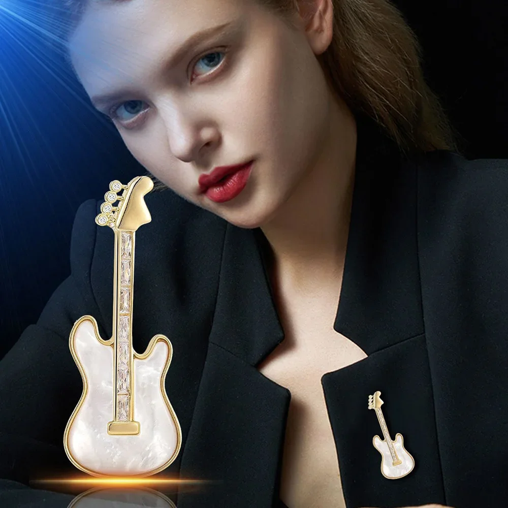 Fashion Rhinestone Guitar Broochs Elegant Faux Crystal Lapel Pins Creative Party Jewelry Multielement Pin Souvenir
Fashion Rhinestone Guitar Broochs Elegant Faux Crystal Lapel Pins Creative Party Jewelry Multielement Pin Souvenir