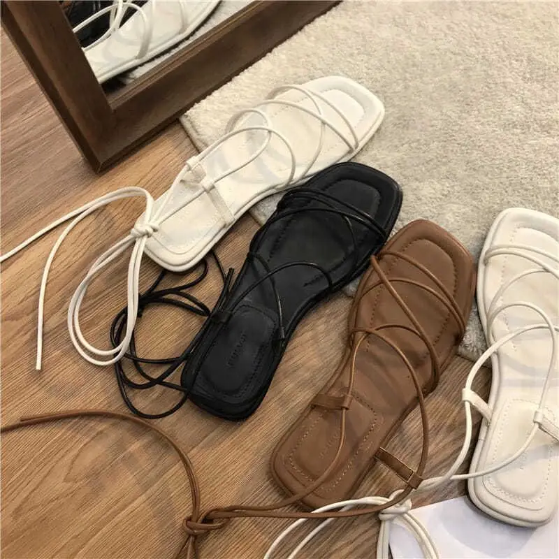 Summer Women Slippers Narrow Vintage Square Toe Flat Cross Strap Thong Sandals New Design Shoes Women Plus Size
Summer Women Slippers Narrow Vintage Square Toe Flat Cross Strap Thong Sandals New Design Shoes Women Plus Size