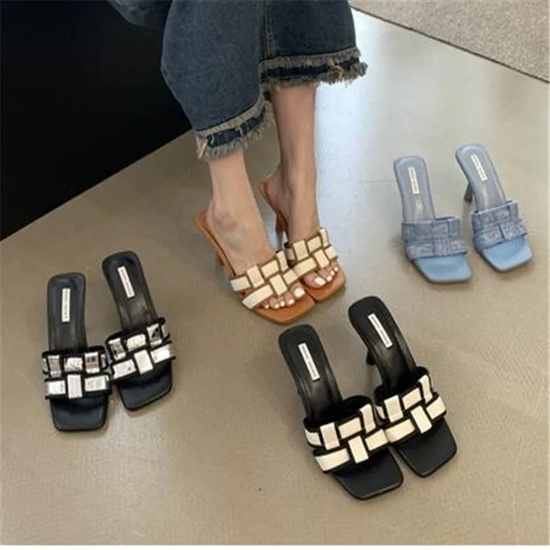 Weave Design Women Slippers Open Toe Summer Dress Shoes Thin High Heels Slides Slippers Party Pumps Wedding Black White 35-39
Weave Design Women Slippers Open Toe Summer Dress Shoes Thin High Heels Slides Slippers Party Pumps Wedding Black White 35-39
