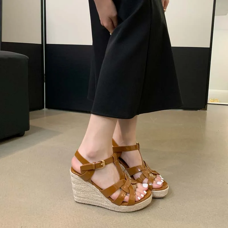 

Brown Heels Shoes Ladies Platform Sandals Black Patent Leather Rope Weaving Wedge Sandals Outdoor Women Sandales Femme 2024