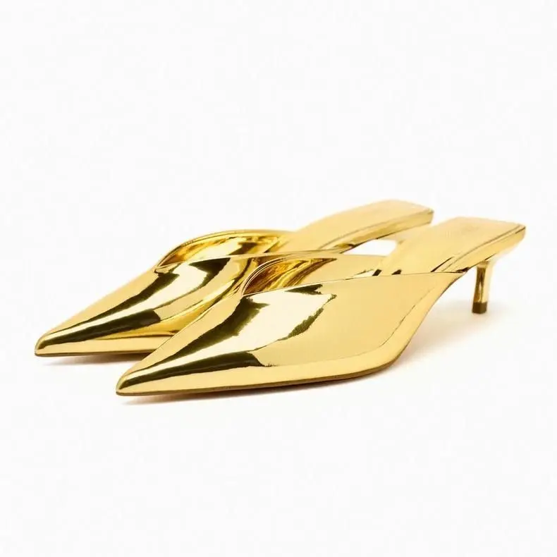 ZA 2024 New European and American High Quality Women Shoes High heels thin heels patent leather mirrored half slippers
ZA 2024 New European and American High Quality Women Shoes High heels thin heels patent leather mirrored half slippers