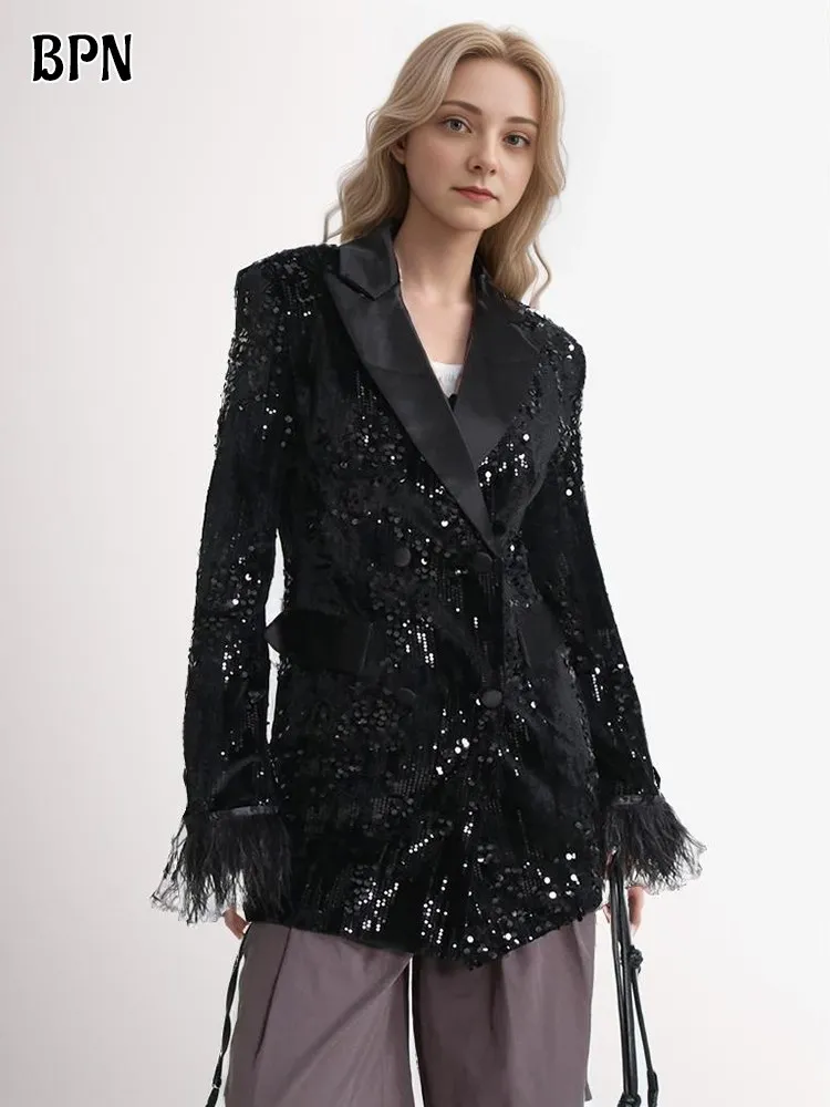 BPN Chic Spliced Sequnes Blazer For Women Notched Collar Long Sleeve Patchwork Feather Solid Double Breasted Blazers Female New
BPN Chic Spliced Sequnes Blazer For Women Notched Collar Long Sleeve Patchwork Feather Solid Double Breasted Blazers Female New